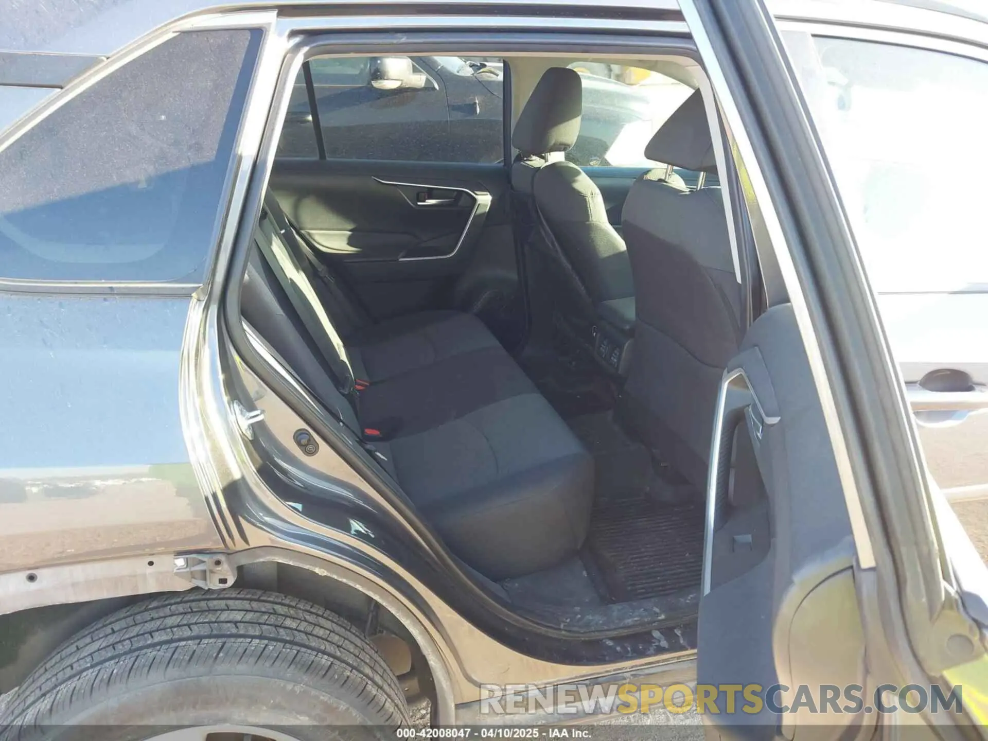 8 fotografías del automóvil dañado 2T3P1RFV7MC227207 TOYOTA RAV4 2021