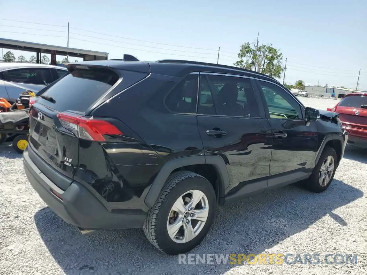3 fotografías del automóvil dañado 2T3P1RFV8MC247479 TOYOTA RAV4 2021