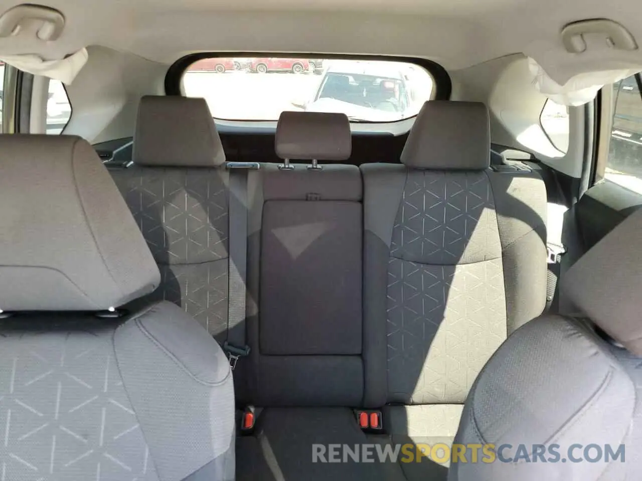 10 fotografías del automóvil dañado 2T3P1RFV9MC180908 TOYOTA RAV4 2021