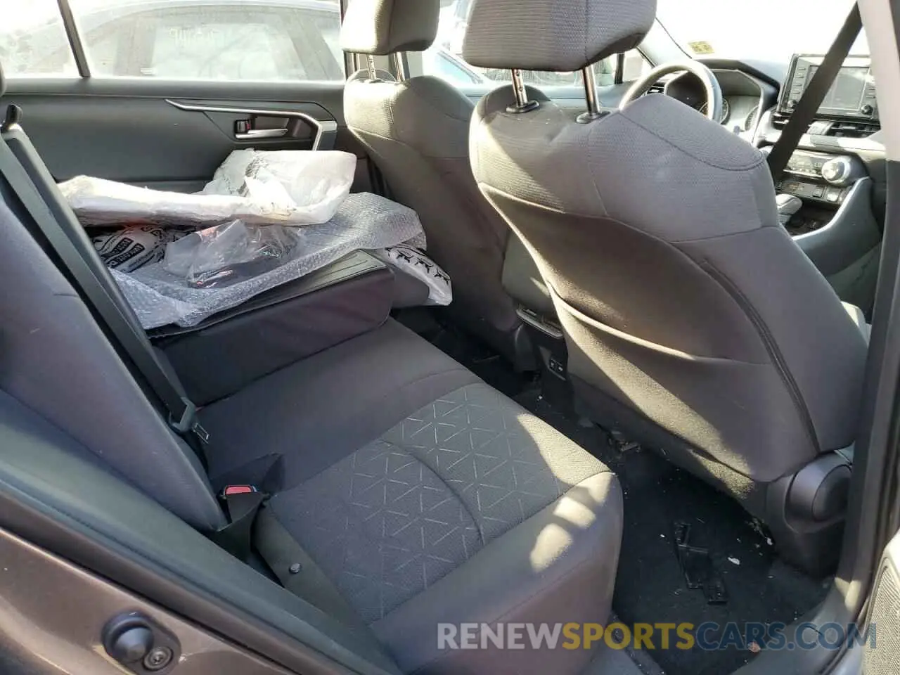 6 fotografías del automóvil dañado 2T3P1RFV9MC200817 TOYOTA RAV4 2021