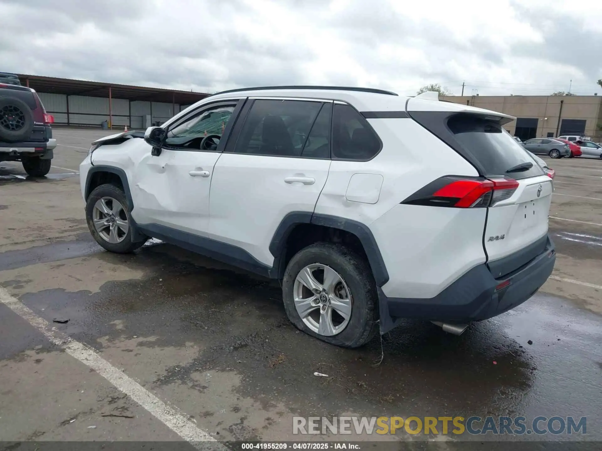 3 fotografías del automóvil dañado 2T3P1RFV9MW185380 TOYOTA RAV4 2021