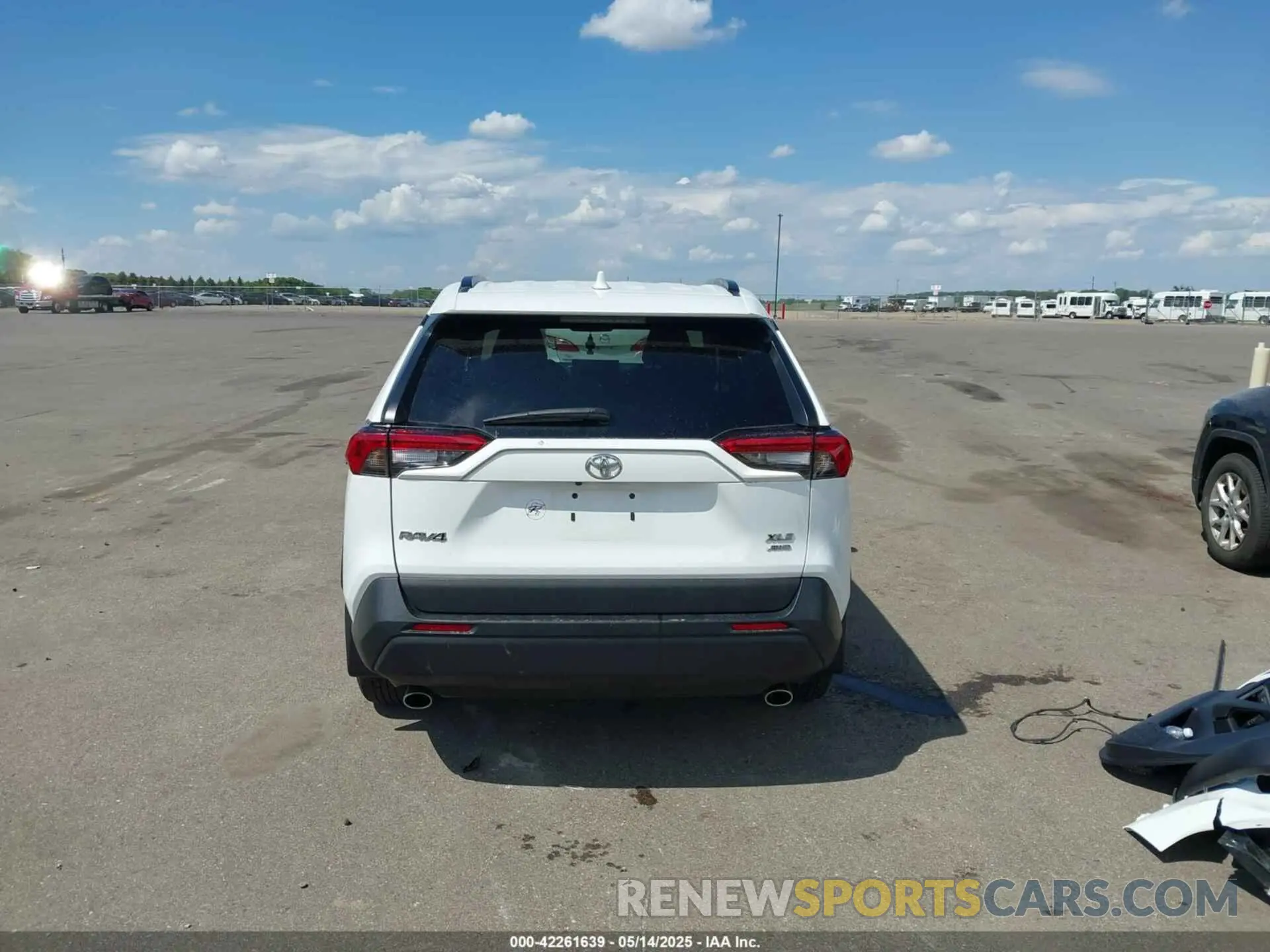 17 fotografías del automóvil dañado 2T3P1RFVXMC202835 TOYOTA RAV4 2021