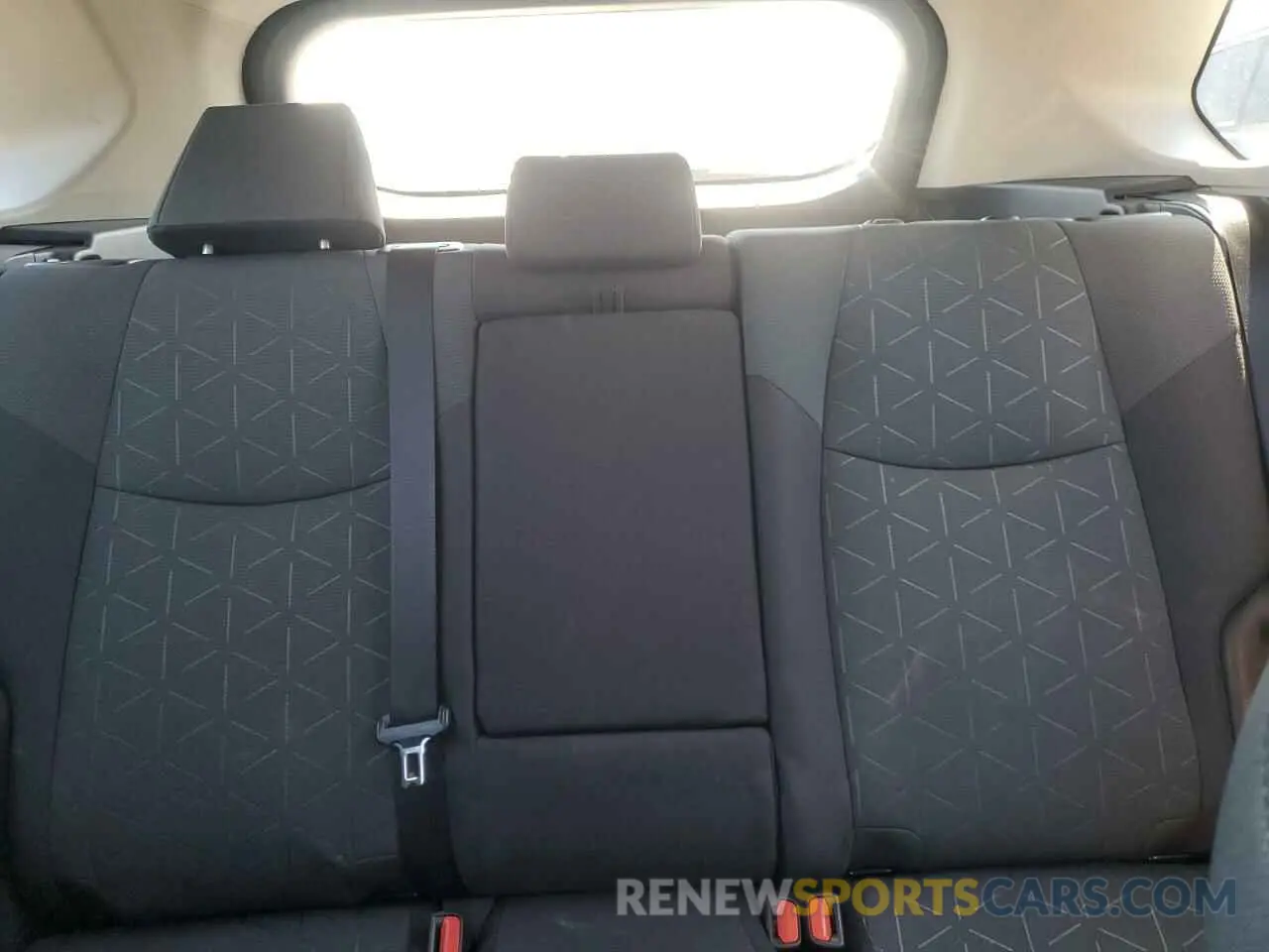 10 fotografías del automóvil dañado 2T3P1RFVXMC229260 TOYOTA RAV4 2021