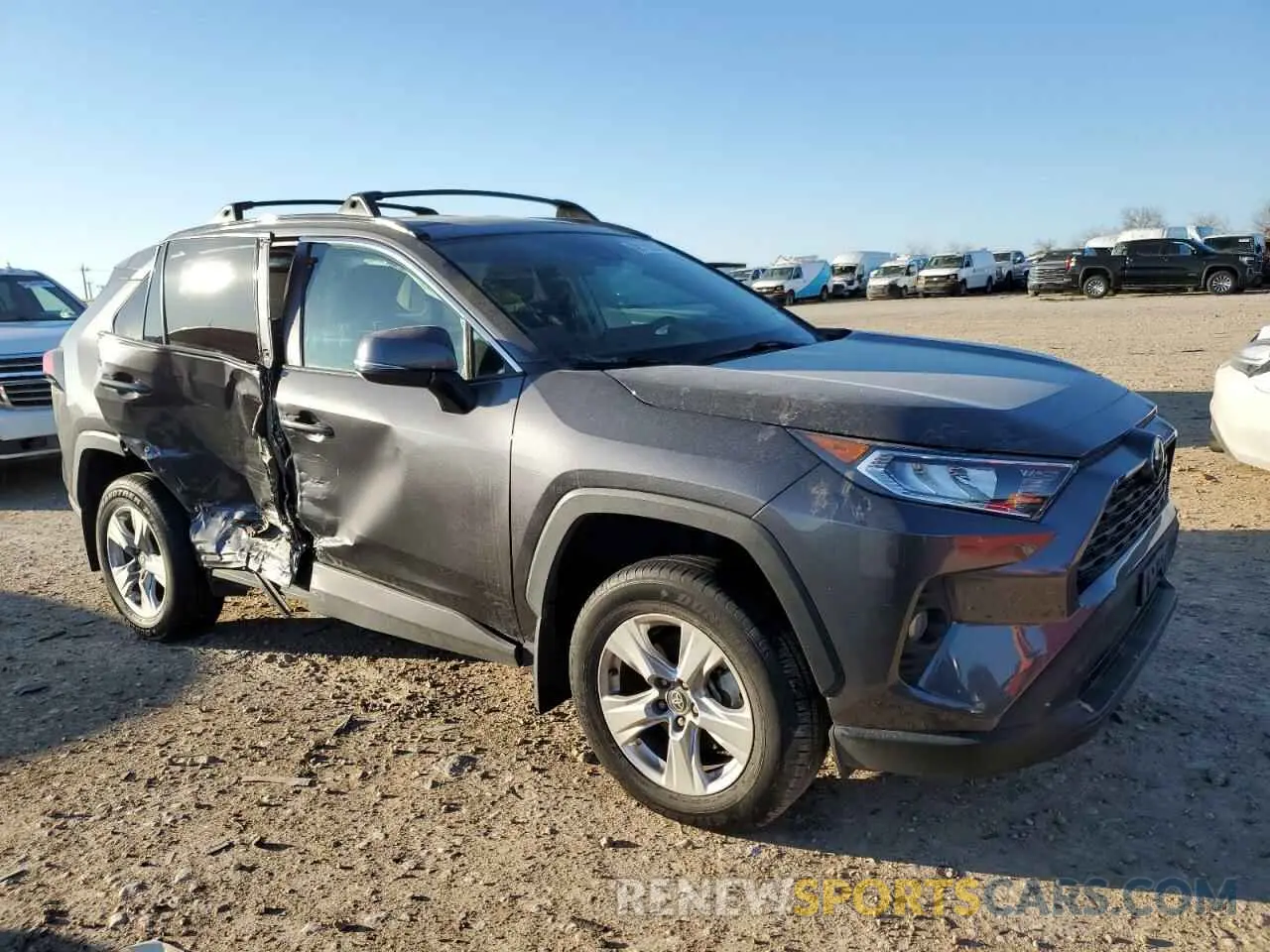 4 fotografías del automóvil dañado 2T3P1RFVXMC237472 TOYOTA RAV4 2021