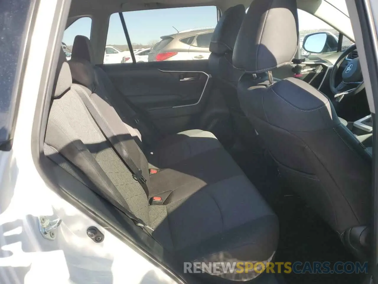 12 fotografías del automóvil dañado 2T3P1RFVXMC245913 TOYOTA RAV4 2021