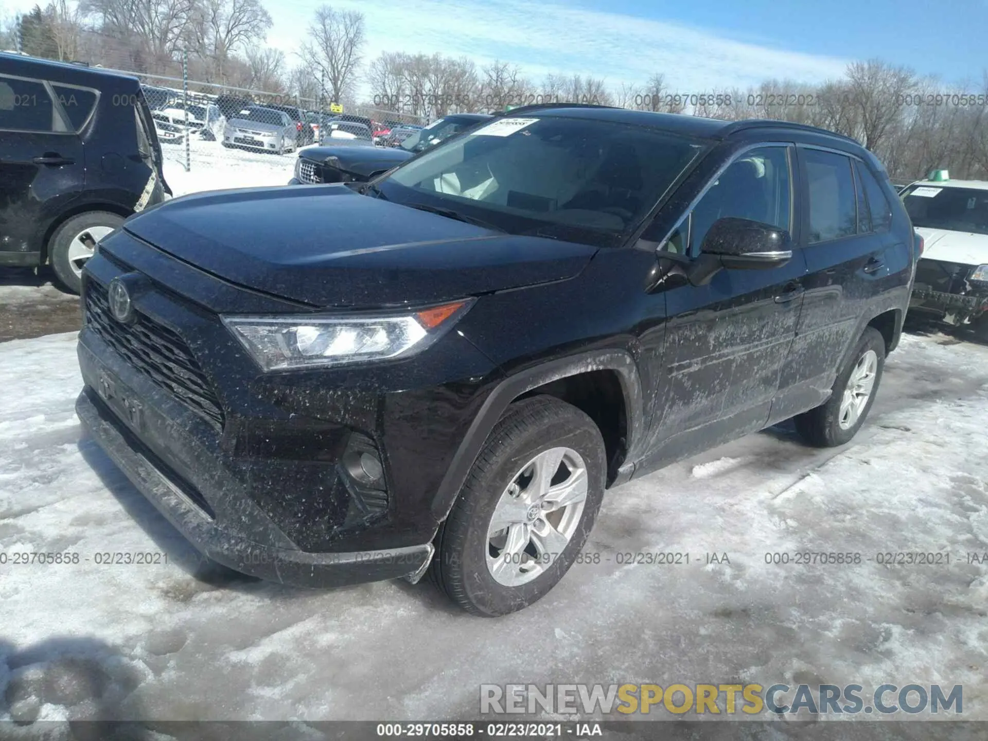 2 fotografías del automóvil dañado 2T3P1RFVXMW140951 TOYOTA RAV4 2021