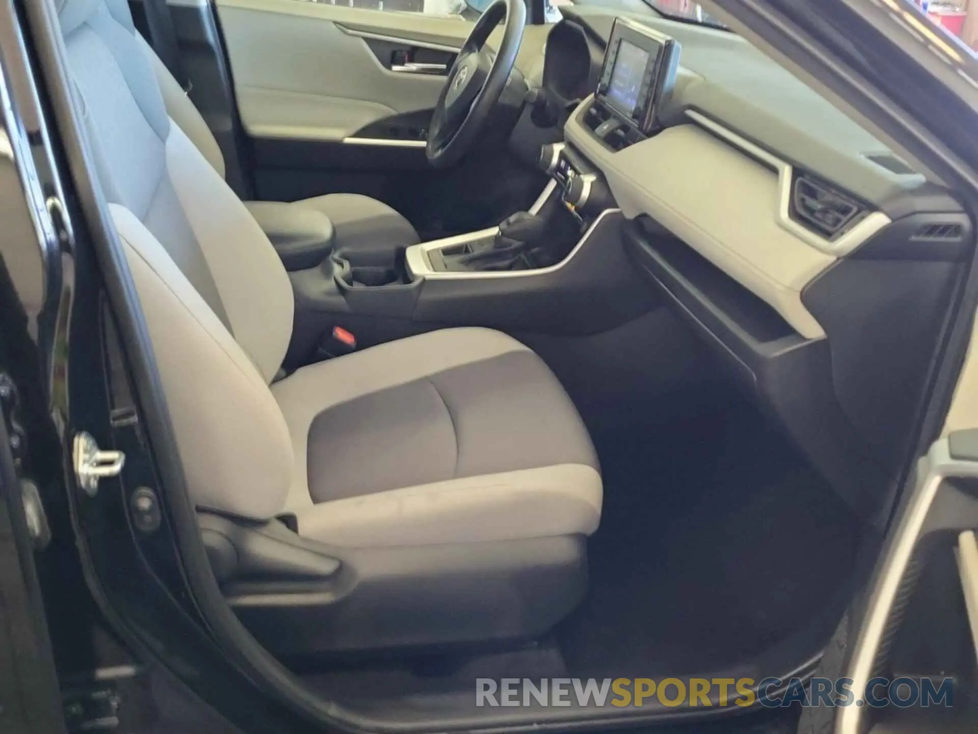 13 fotografías del automóvil dañado 2T3P1RFVXMW206169 TOYOTA RAV4 2021