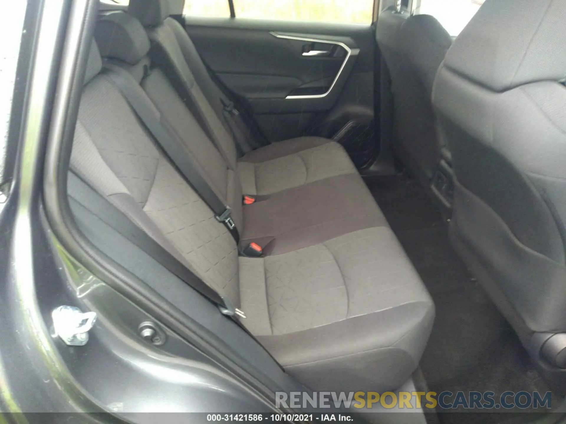 8 fotografías del automóvil dañado 2T3P1RFVXMW219147 TOYOTA RAV4 2021