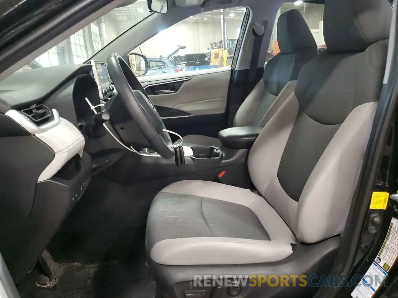 7 fotografías del automóvil dañado 2T3P1RFVXMW233744 TOYOTA RAV4 2021