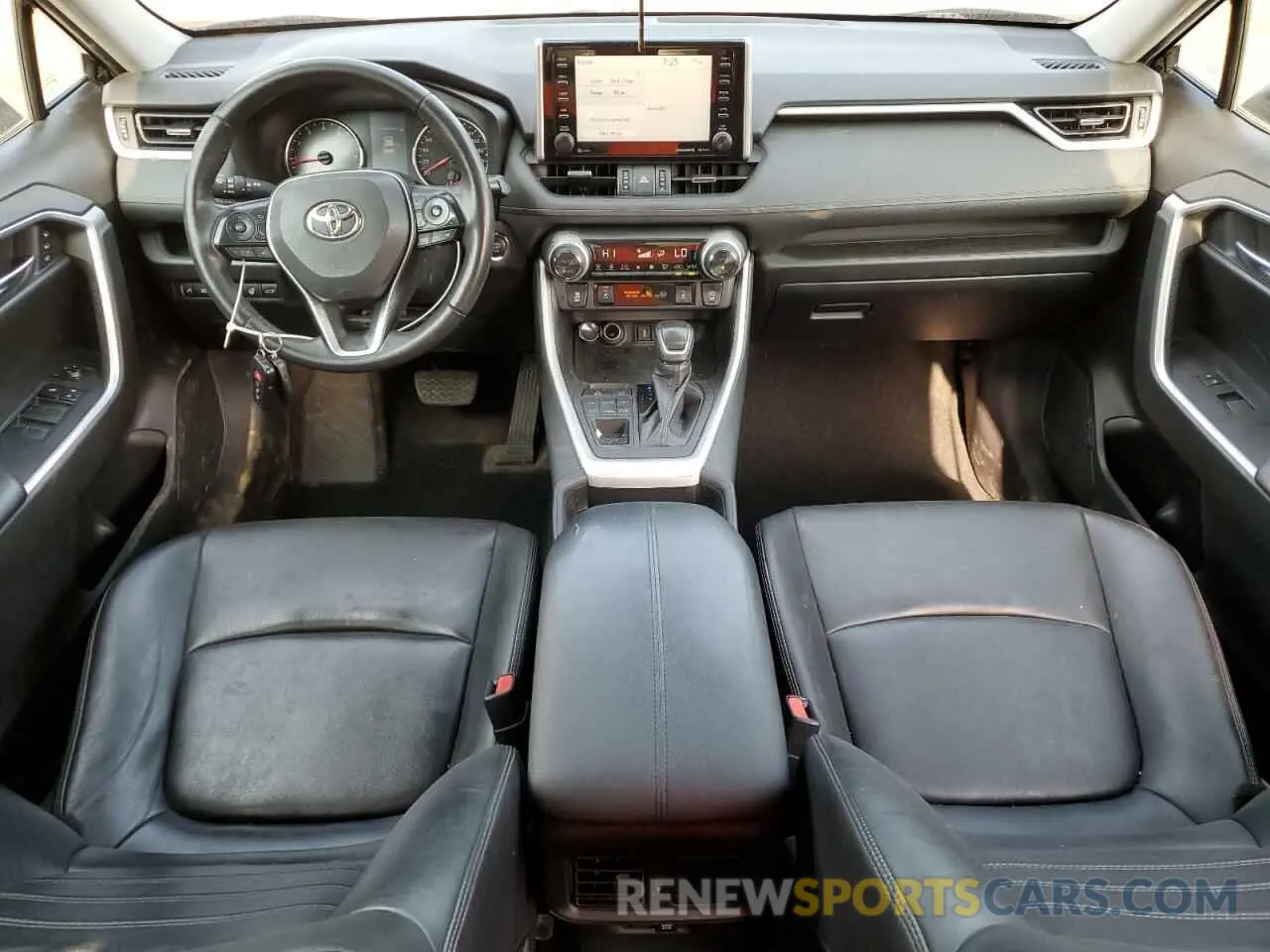 8 fotografías del automóvil dañado 2T3R1RFV7MC178552 TOYOTA RAV4 2021
