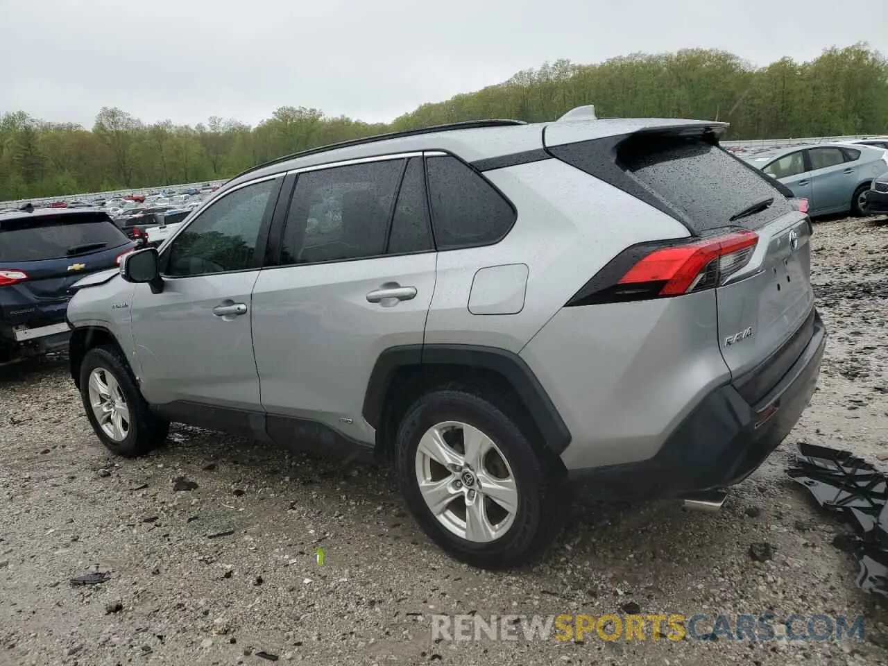 2 fotografías del automóvil dañado 2T3R6RFV0MW012714 TOYOTA RAV4 2021