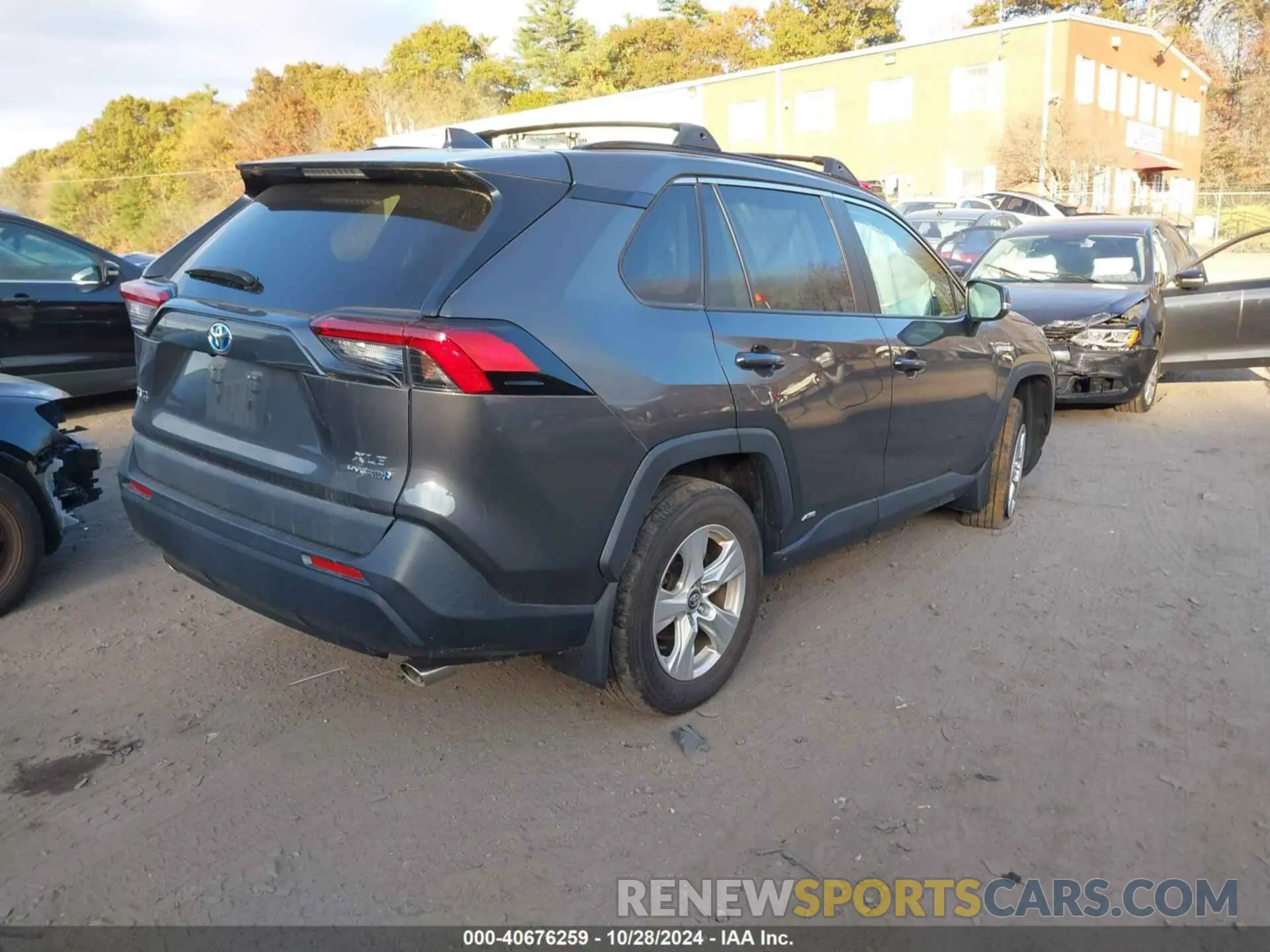 4 fotografías del automóvil dañado 2T3R6RFV5MW006312 TOYOTA RAV4 2021