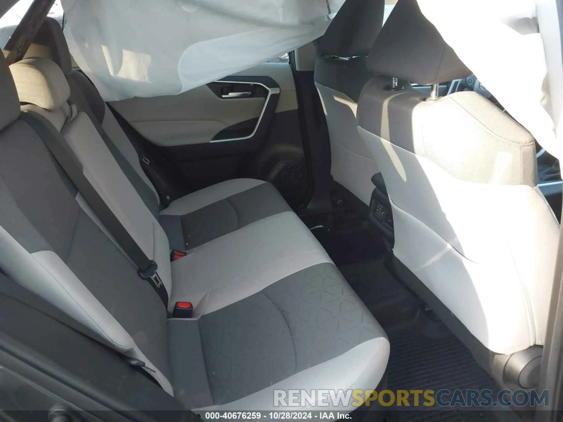 8 fotografías del automóvil dañado 2T3R6RFV5MW006312 TOYOTA RAV4 2021
