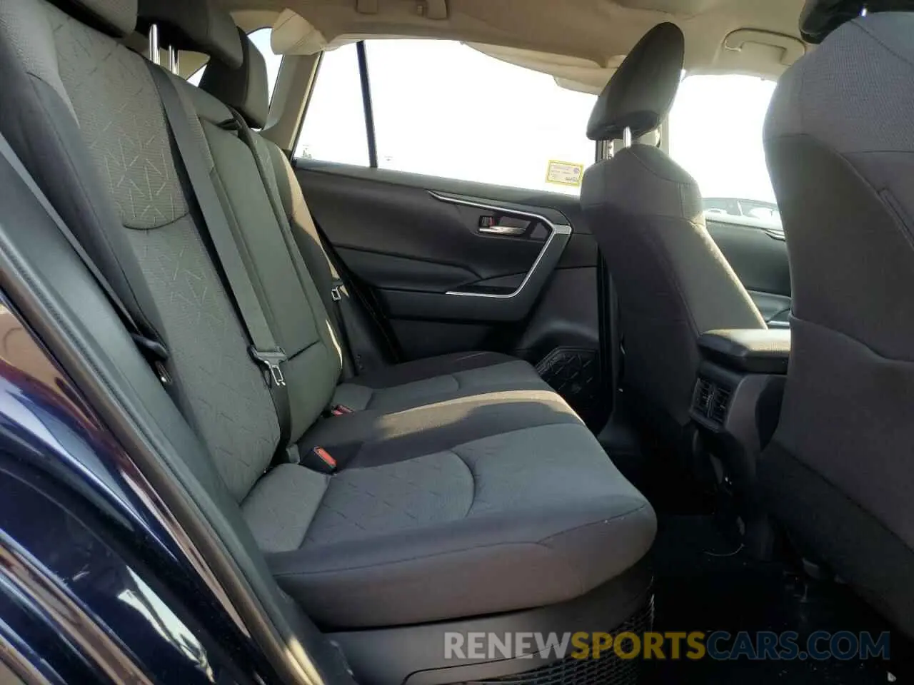 11 fotografías del automóvil dañado 2T3R6RFV5MW006553 TOYOTA RAV4 2021