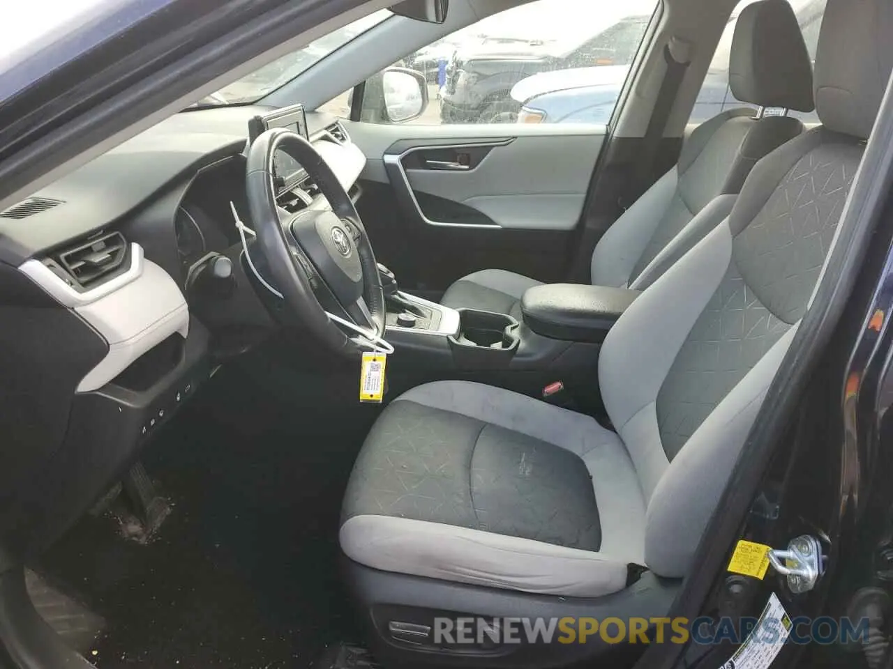 7 fotografías del automóvil dañado 2T3RWRFV3MW108921 TOYOTA RAV4 2021