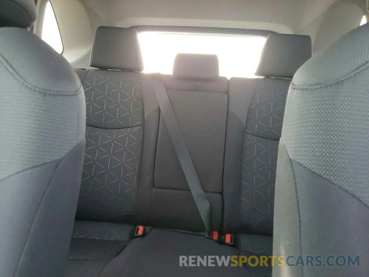 10 fotografías del automóvil dañado 2T3RWRFV4MW109141 TOYOTA RAV4 2021