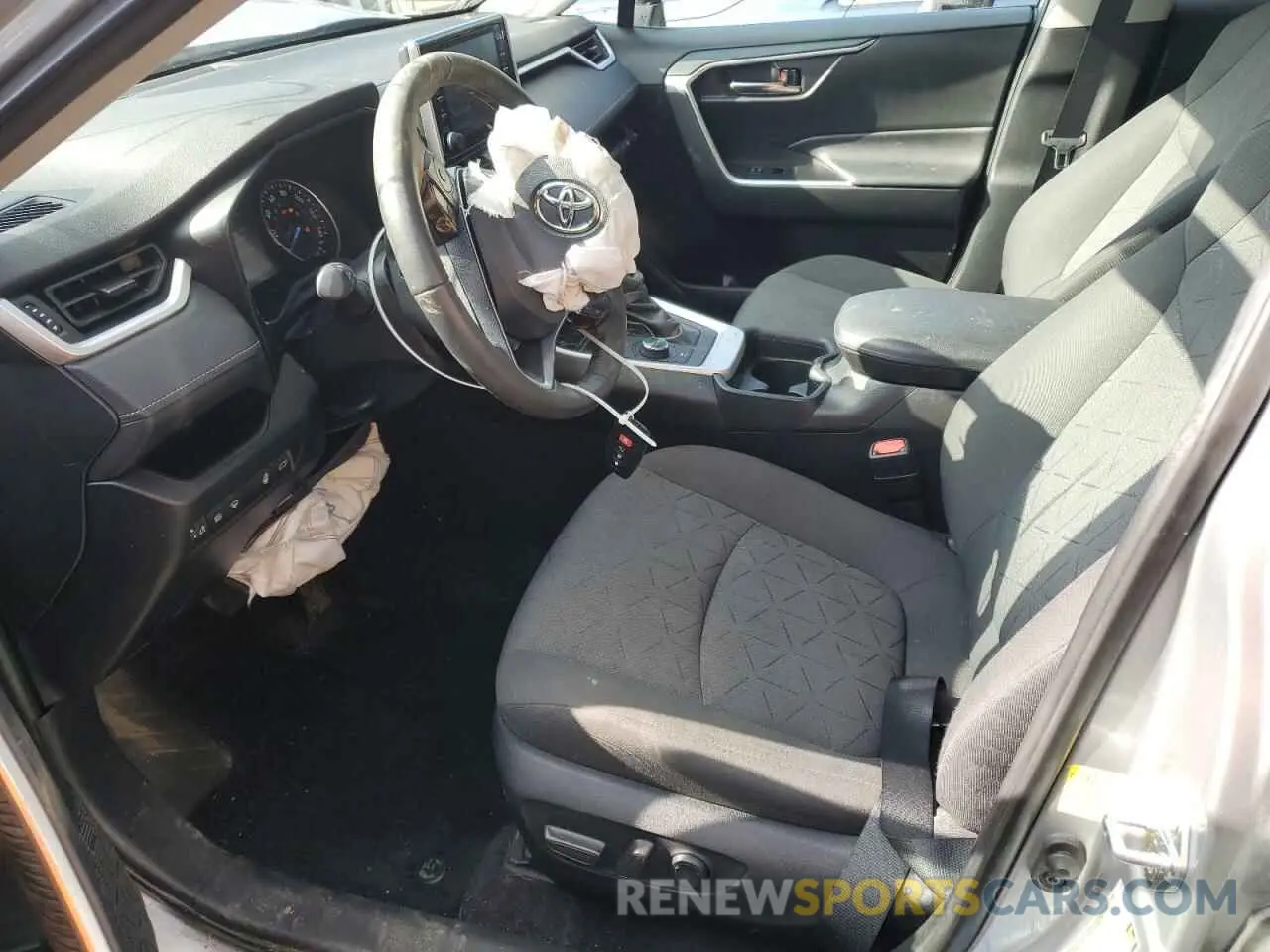 7 fotografías del automóvil dañado 2T3RWRFV9MW110074 TOYOTA RAV4 2021