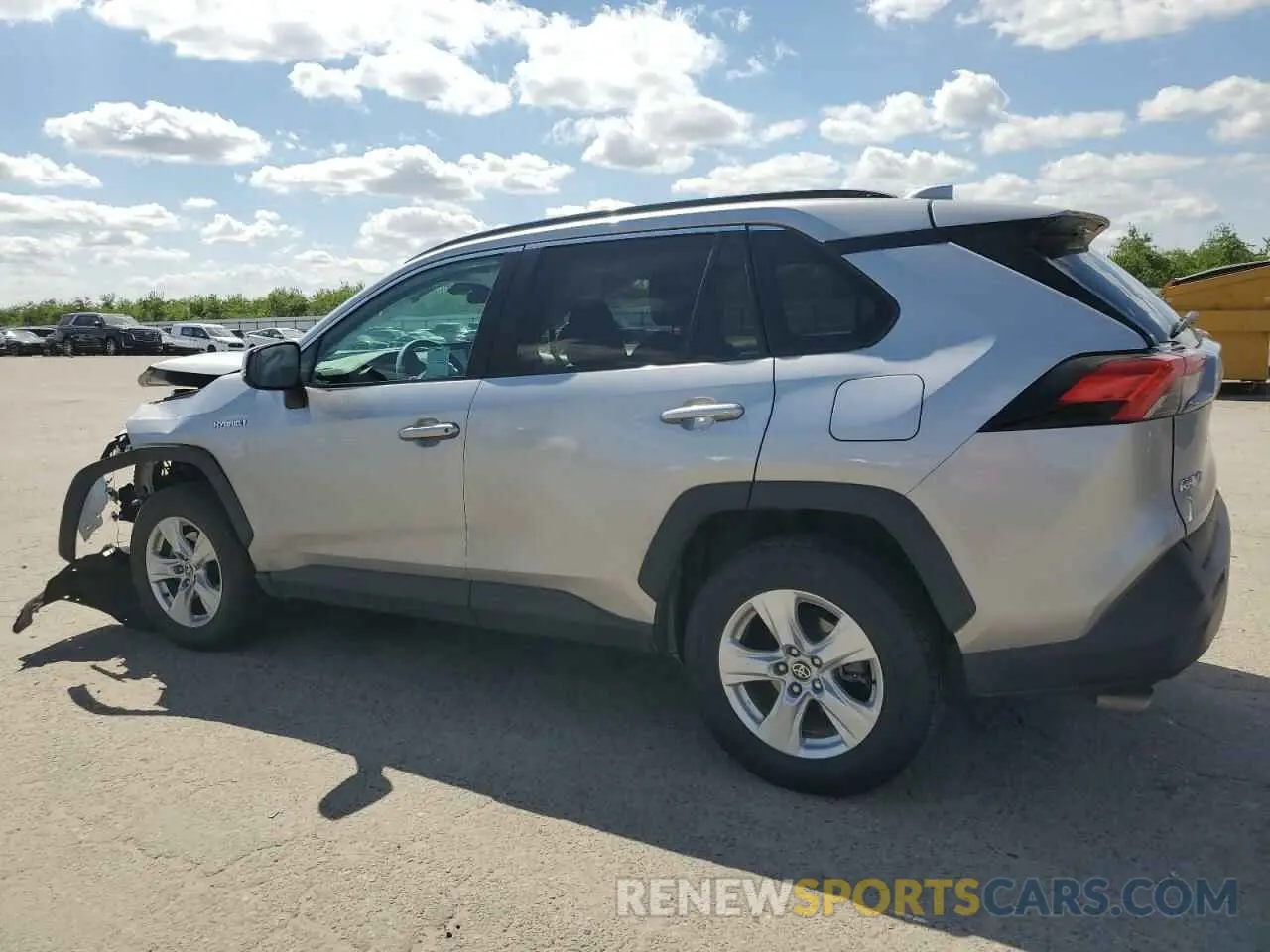 2 fotografías del automóvil dañado 2T3RWRFV9MW121785 TOYOTA RAV4 2021