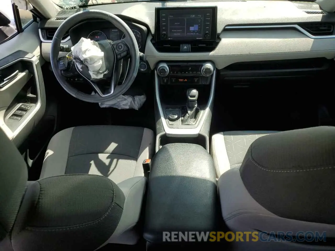 8 fotografías del automóvil dañado 2T3RWRFV9MW121785 TOYOTA RAV4 2021