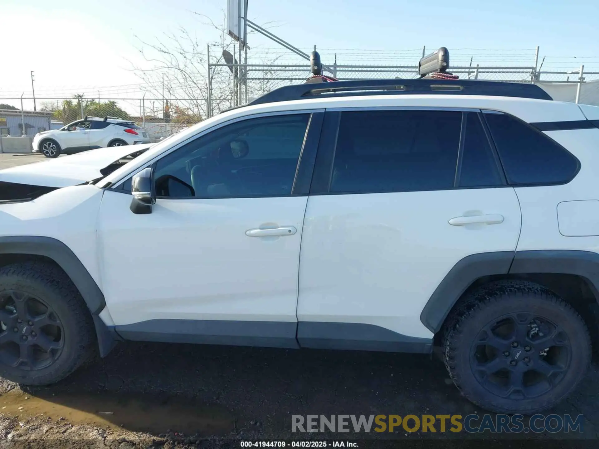 14 fotografías del automóvil dañado 2T3S1RFV0MW189991 TOYOTA RAV4 2021