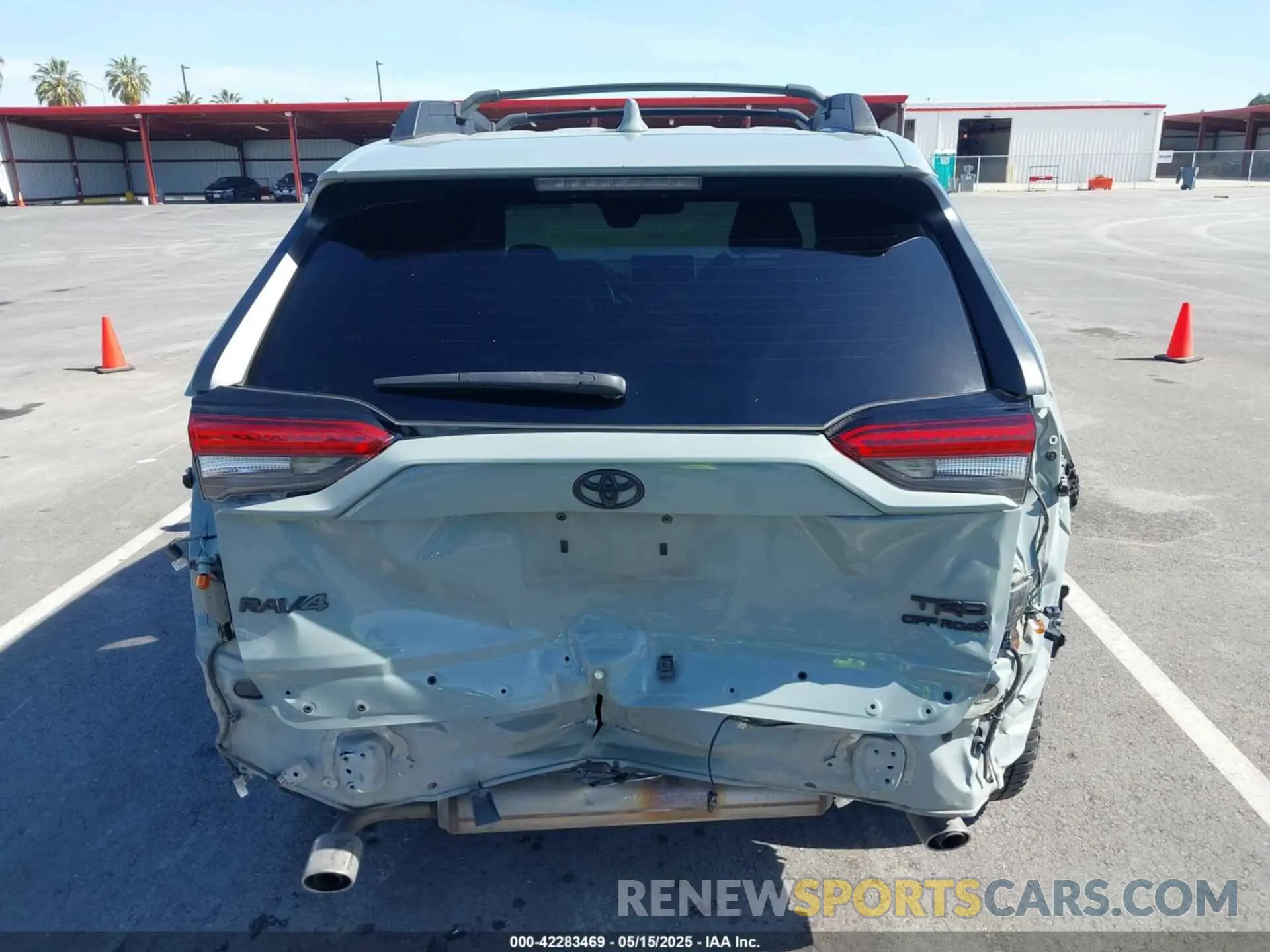 17 fotografías del automóvil dañado 2T3S1RFV9MW156892 TOYOTA RAV4 2021