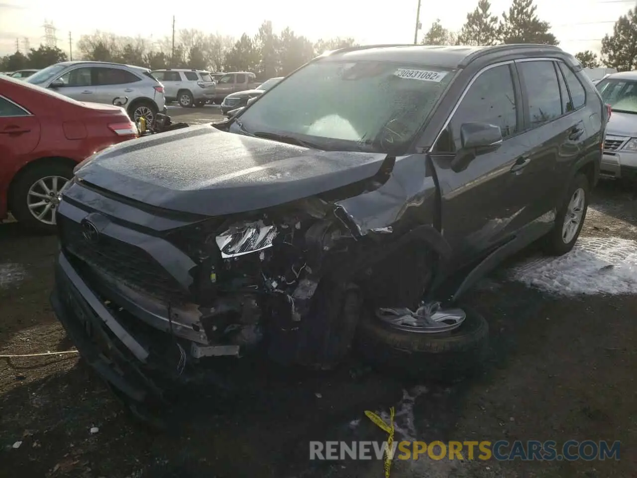 2 fotografías del automóvil dañado 2T3W1RFV0MC091241 TOYOTA RAV4 2021