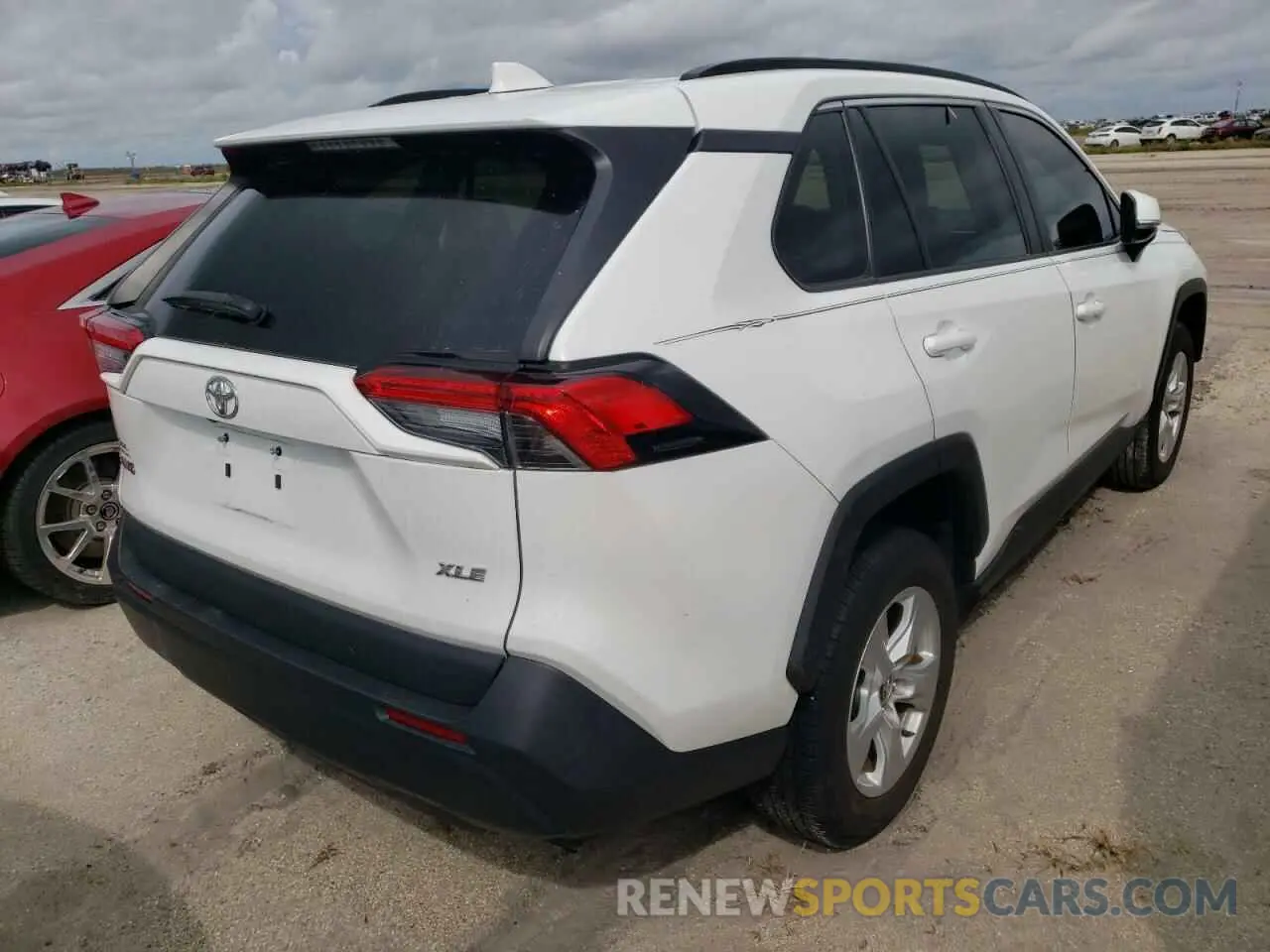 4 fotografías del automóvil dañado 2T3W1RFV0MC093524 TOYOTA RAV4 2021