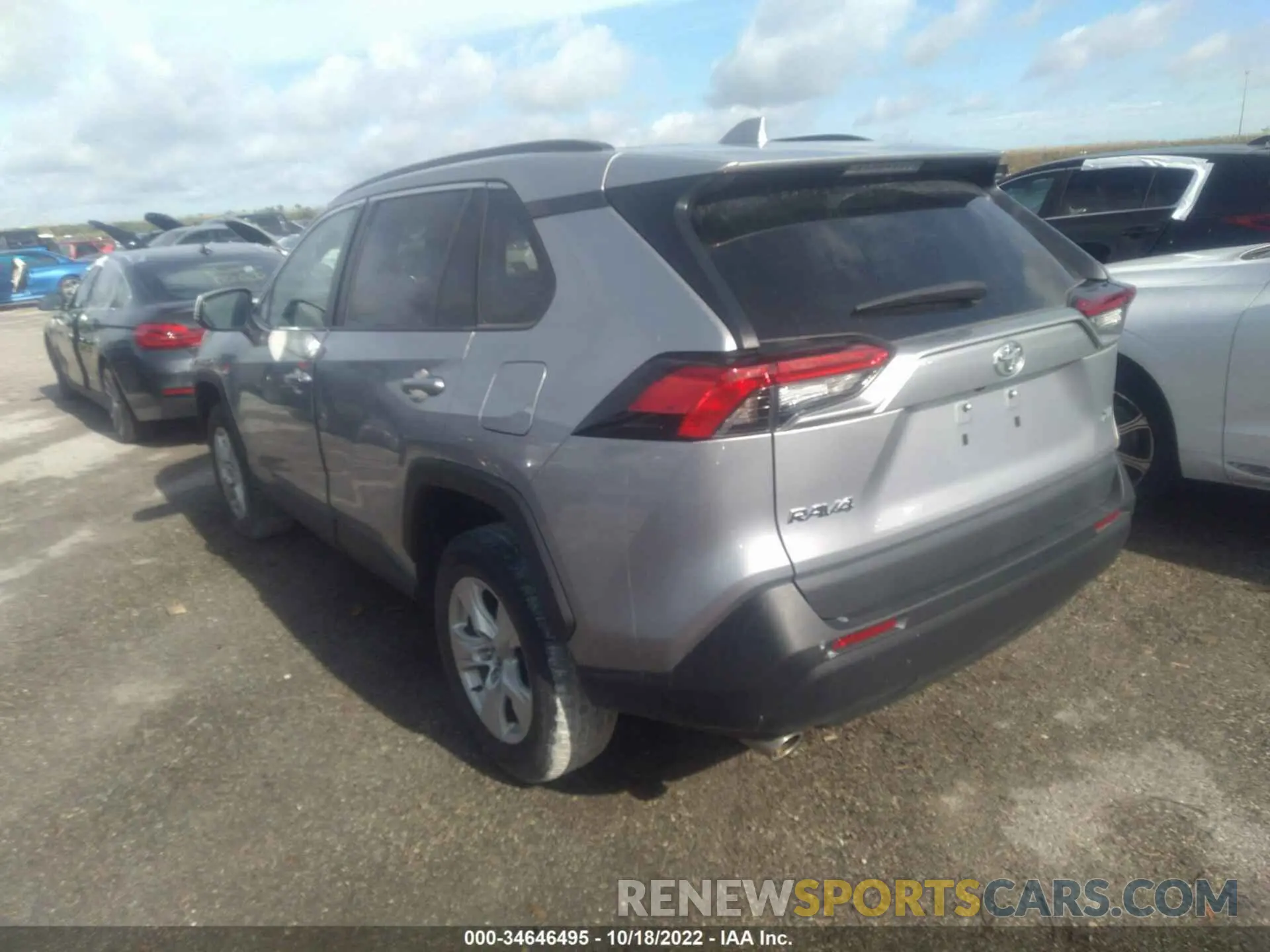 3 fotografías del automóvil dañado 2T3W1RFV0MC100357 TOYOTA RAV4 2021