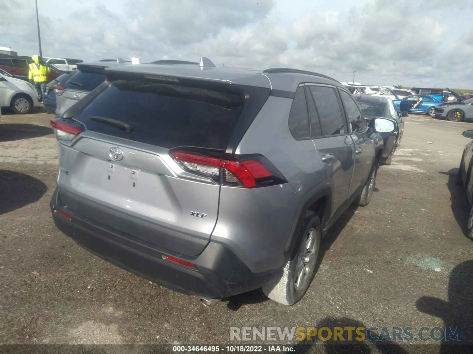 4 fotografías del automóvil dañado 2T3W1RFV0MC100357 TOYOTA RAV4 2021