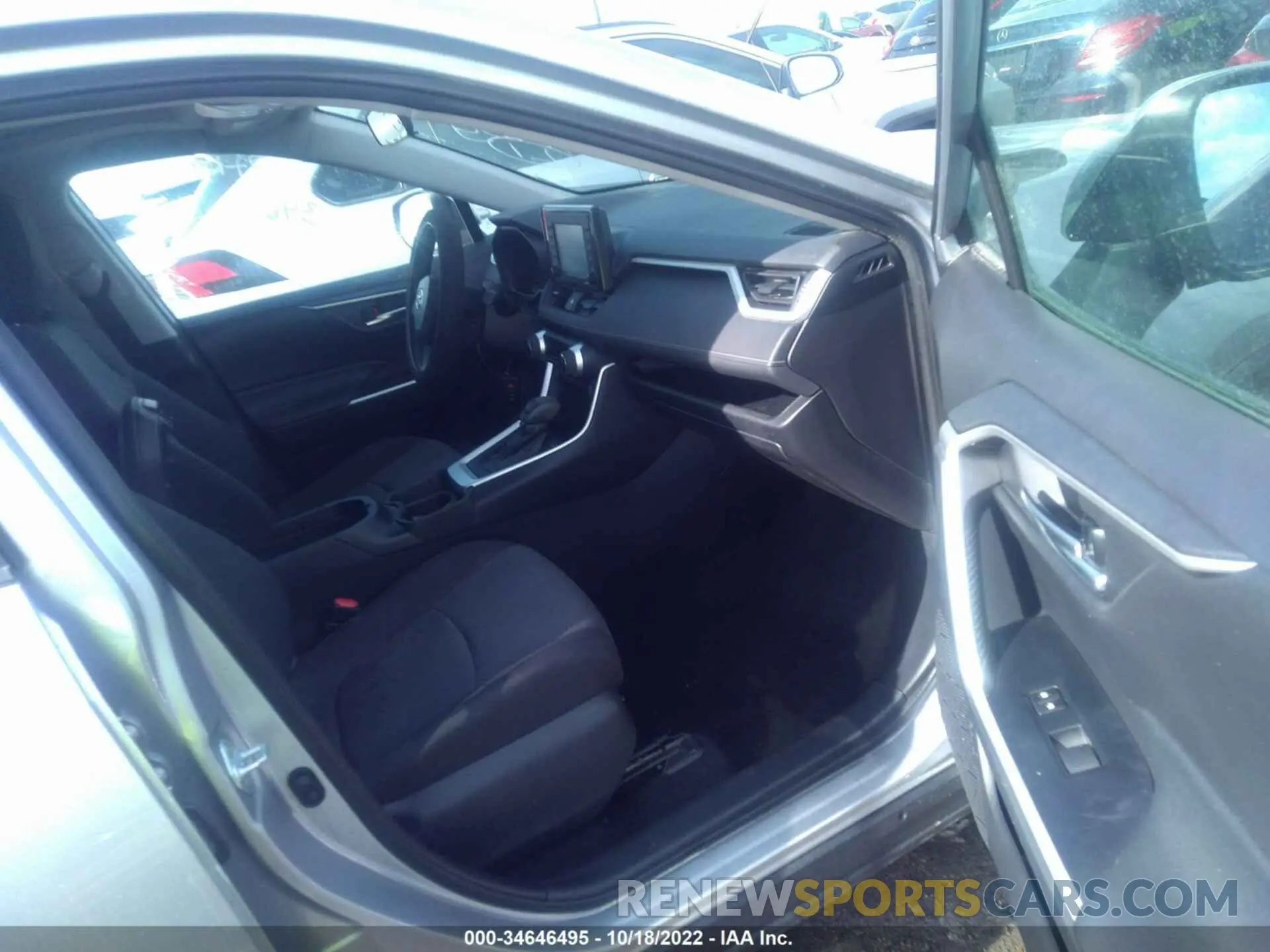 5 fotografías del automóvil dañado 2T3W1RFV0MC100357 TOYOTA RAV4 2021