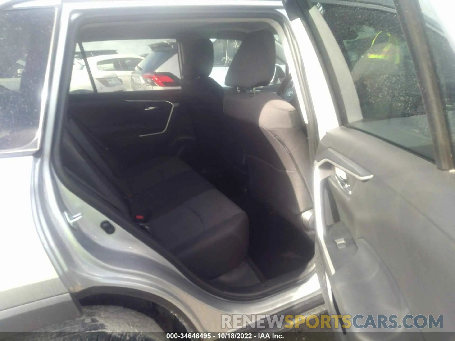 8 fotografías del automóvil dañado 2T3W1RFV0MC100357 TOYOTA RAV4 2021
