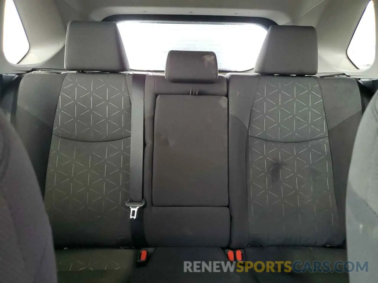 10 fotografías del automóvil dañado 2T3W1RFV0MC119619 TOYOTA RAV4 2021