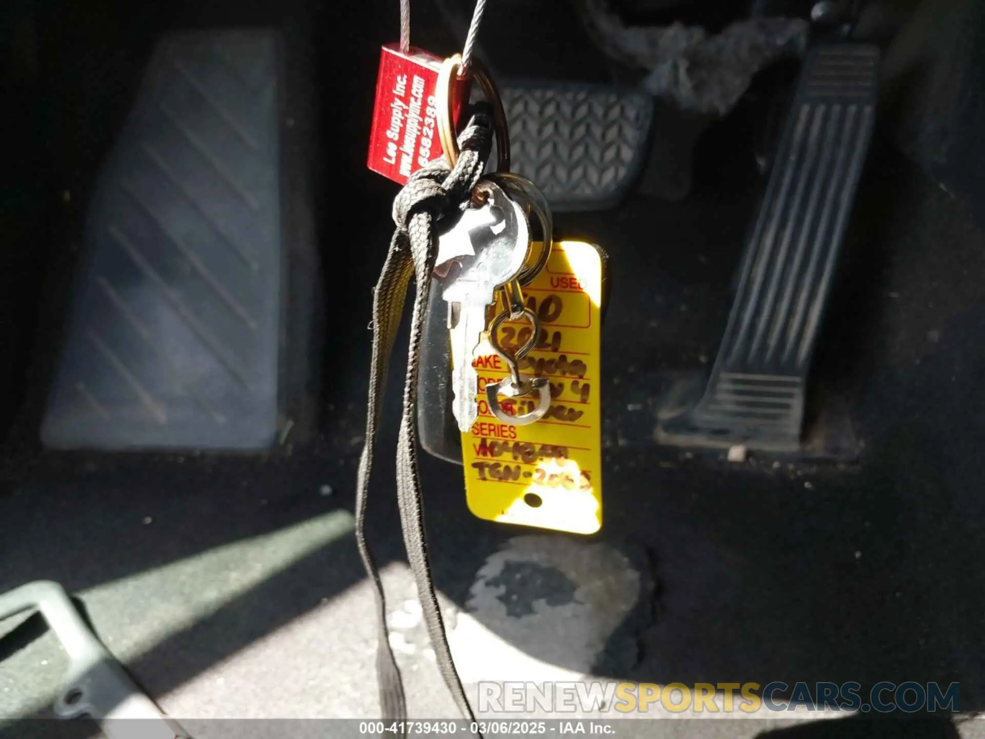 11 fotografías del automóvil dañado 2T3W1RFV0MW104858 TOYOTA RAV4 2021