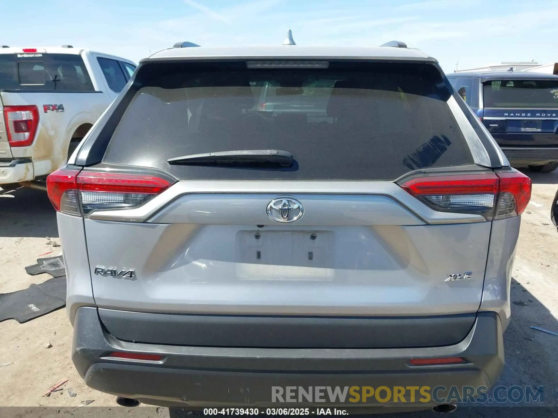 16 fotografías del automóvil dañado 2T3W1RFV0MW104858 TOYOTA RAV4 2021