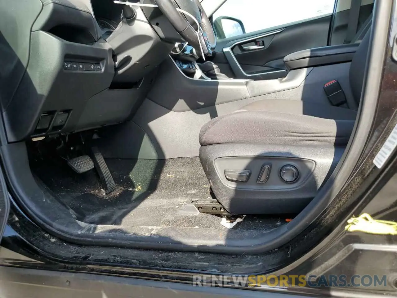 13 fotografías del automóvil dañado 2T3W1RFV1MC102635 TOYOTA RAV4 2021