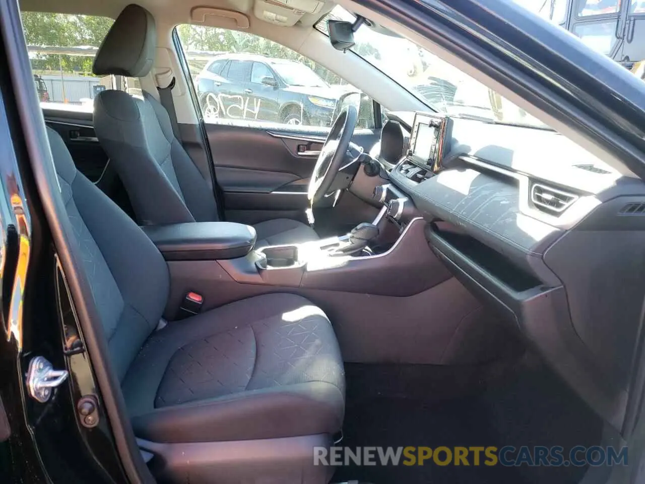 5 fotografías del automóvil dañado 2T3W1RFV1MC154041 TOYOTA RAV4 2021
