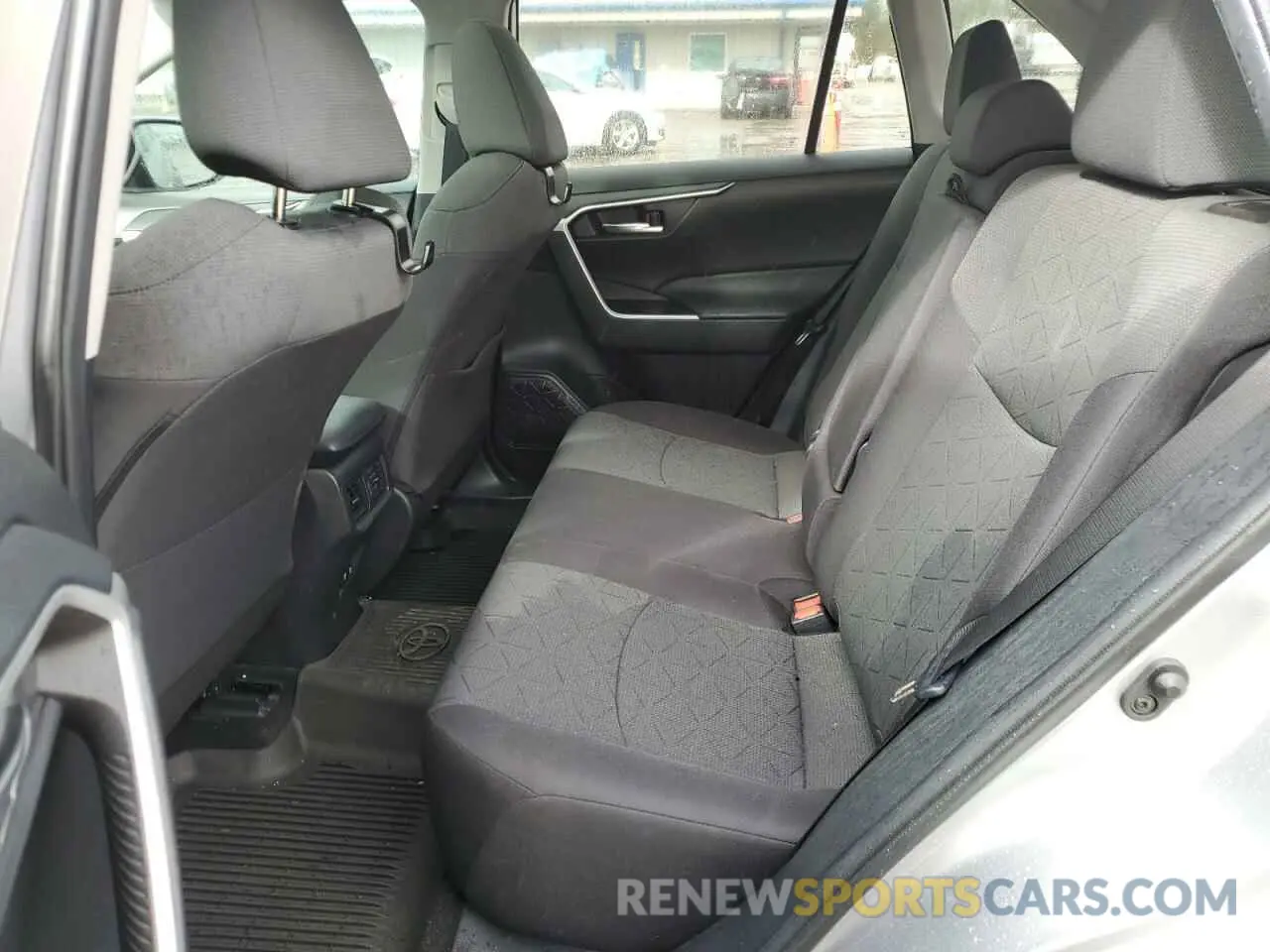 11 fotografías del automóvil dañado 2T3W1RFV1MC160678 TOYOTA RAV4 2021
