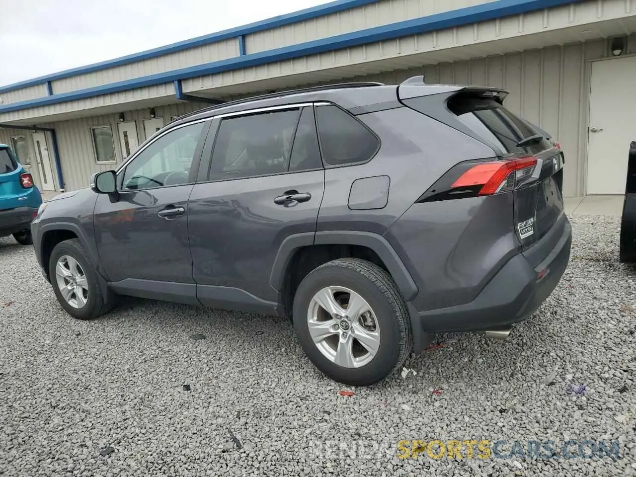 2 fotografías del automóvil dañado 2T3W1RFV1MW103802 TOYOTA RAV4 2021