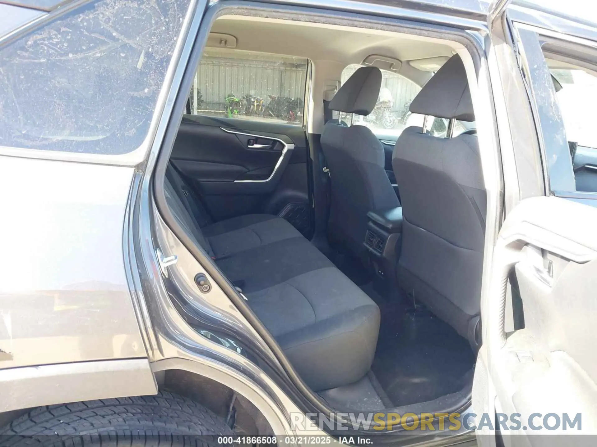 8 fotografías del automóvil dañado 2T3W1RFV1MW137173 TOYOTA RAV4 2021