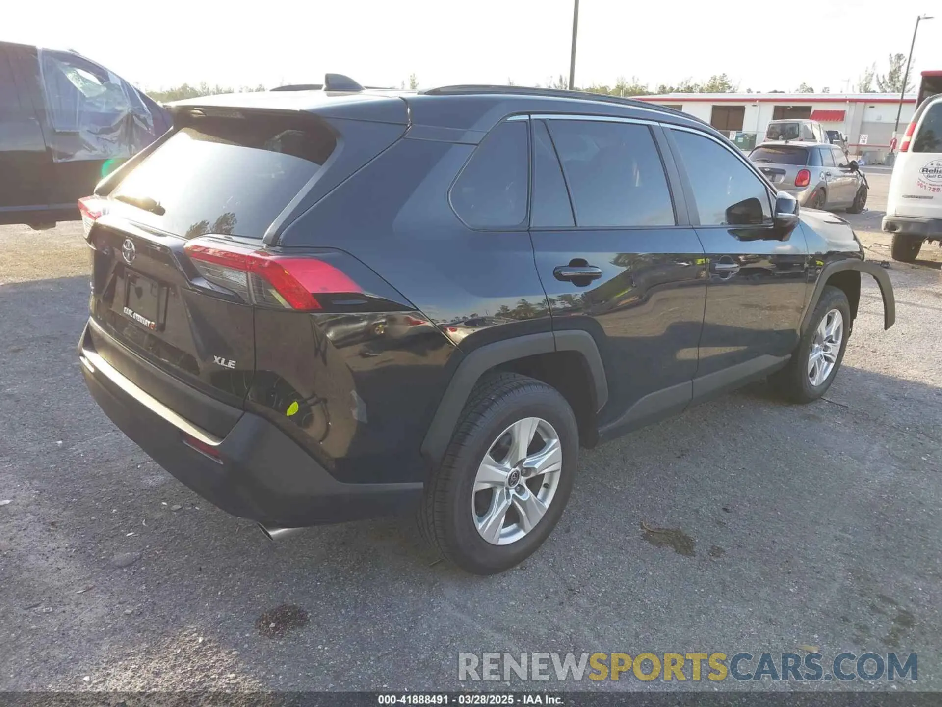 4 fotografías del automóvil dañado 2T3W1RFV1MW146651 TOYOTA RAV4 2021