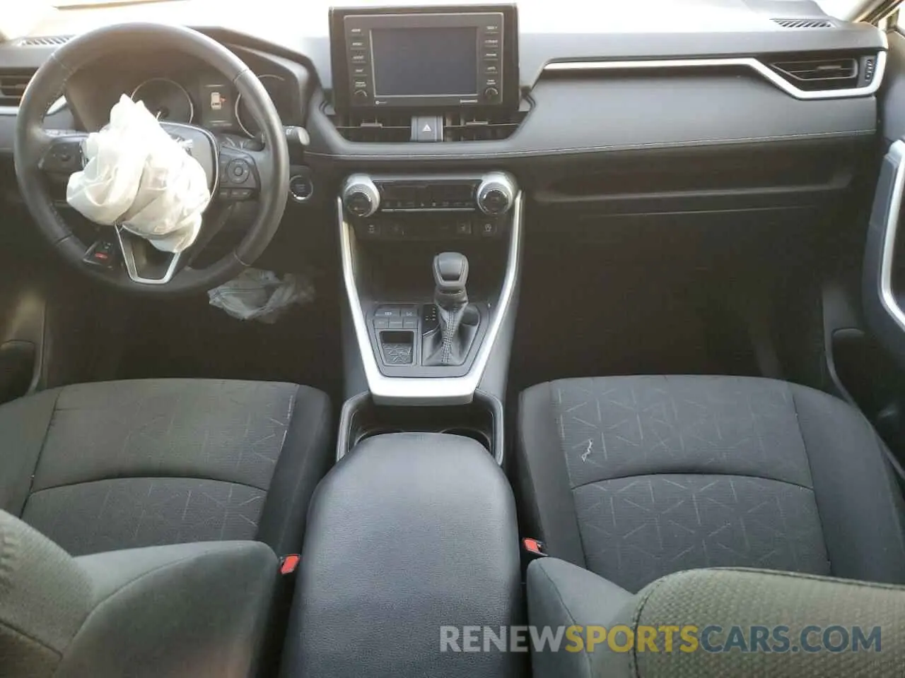 8 fotografías del automóvil dañado 2T3W1RFV1MW165118 TOYOTA RAV4 2021