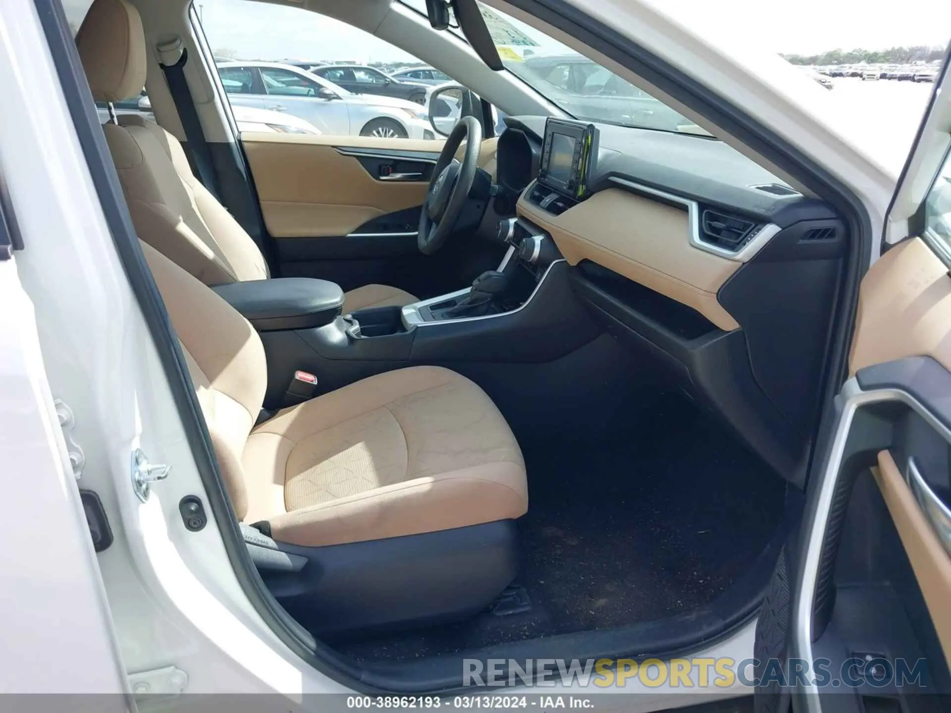 5 fotografías del automóvil dañado 2T3W1RFV2MC125809 TOYOTA RAV4 2021