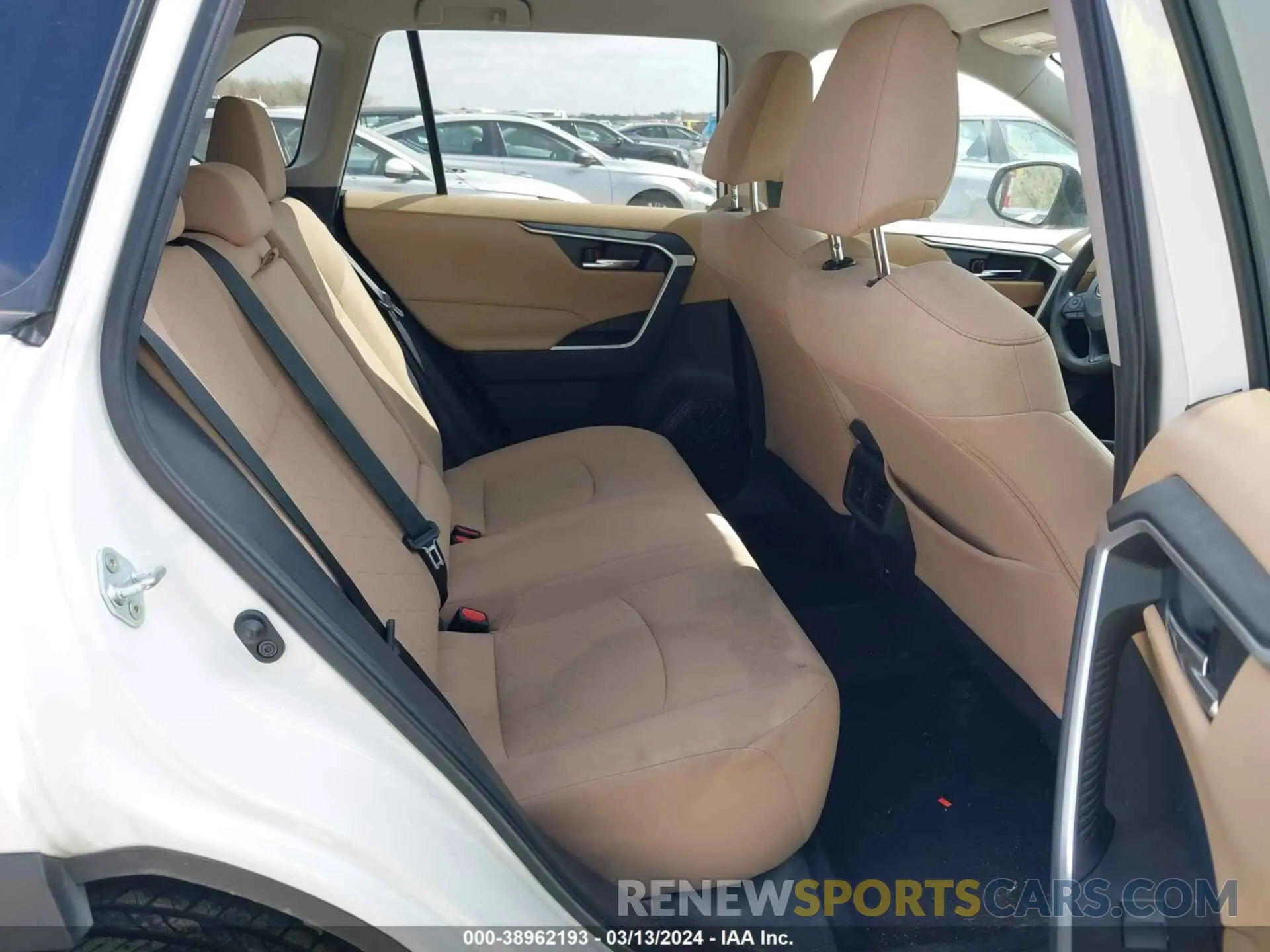 8 fotografías del automóvil dañado 2T3W1RFV2MC125809 TOYOTA RAV4 2021