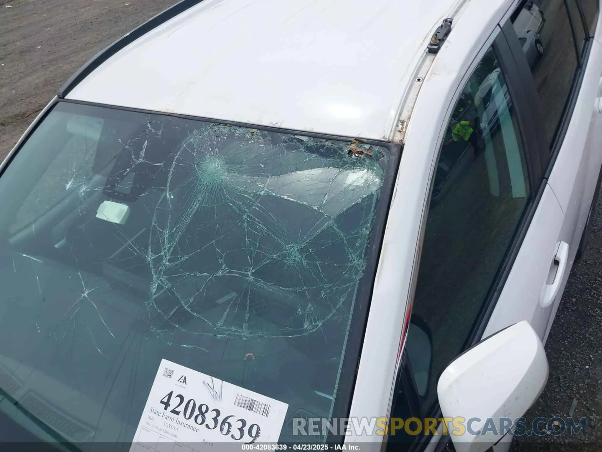 18 fotografías del automóvil dañado 2T3W1RFV2MC159586 TOYOTA RAV4 2021