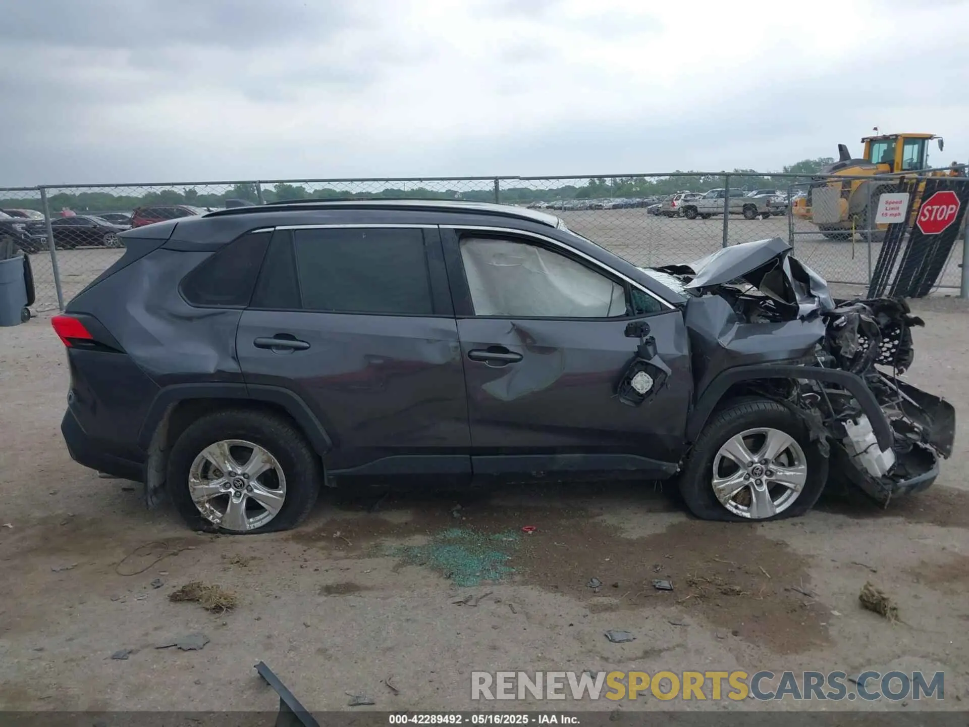 12 fotografías del automóvil dañado 2T3W1RFV2MC160236 TOYOTA RAV4 2021