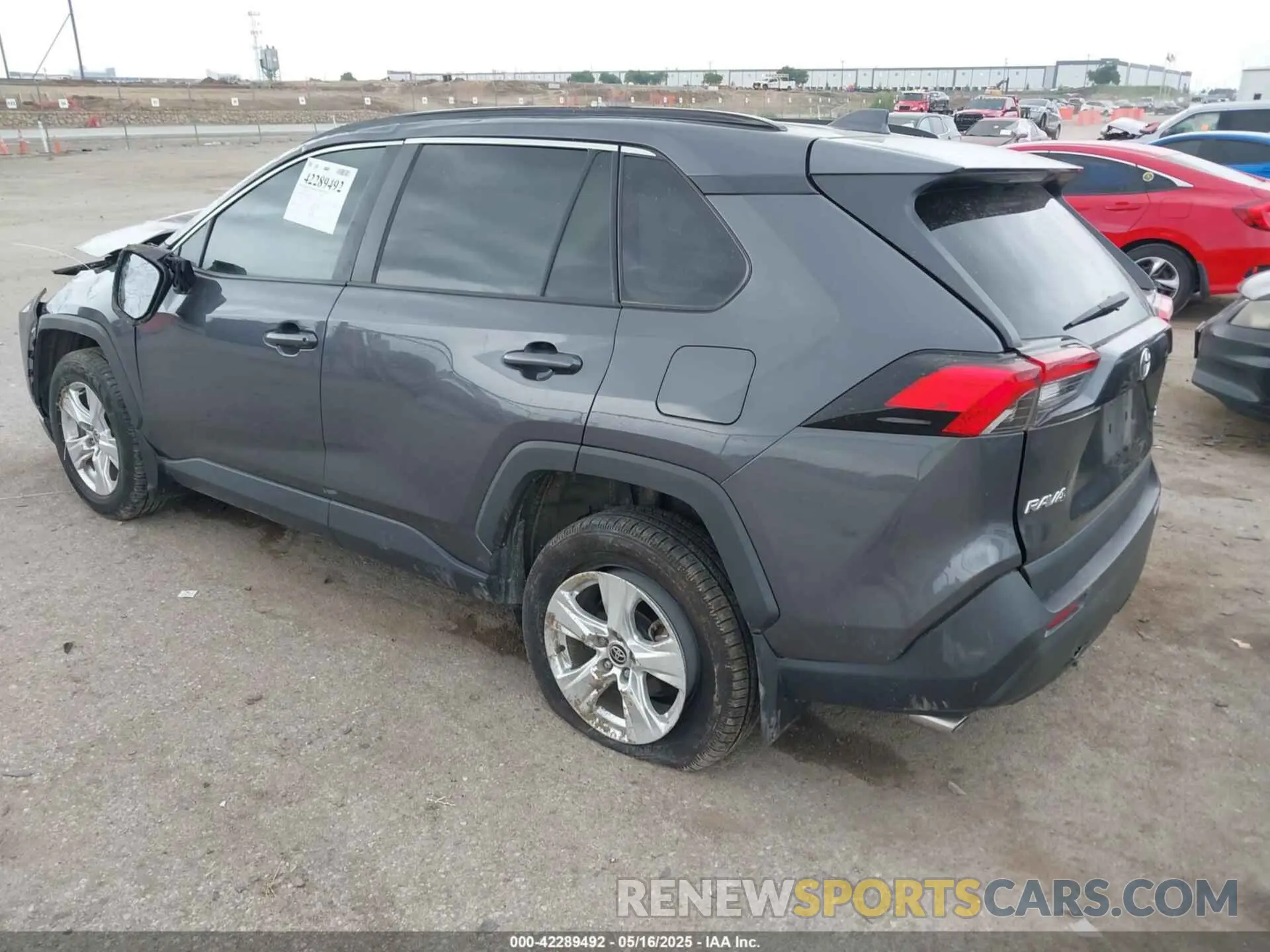 3 fotografías del automóvil dañado 2T3W1RFV2MC160236 TOYOTA RAV4 2021