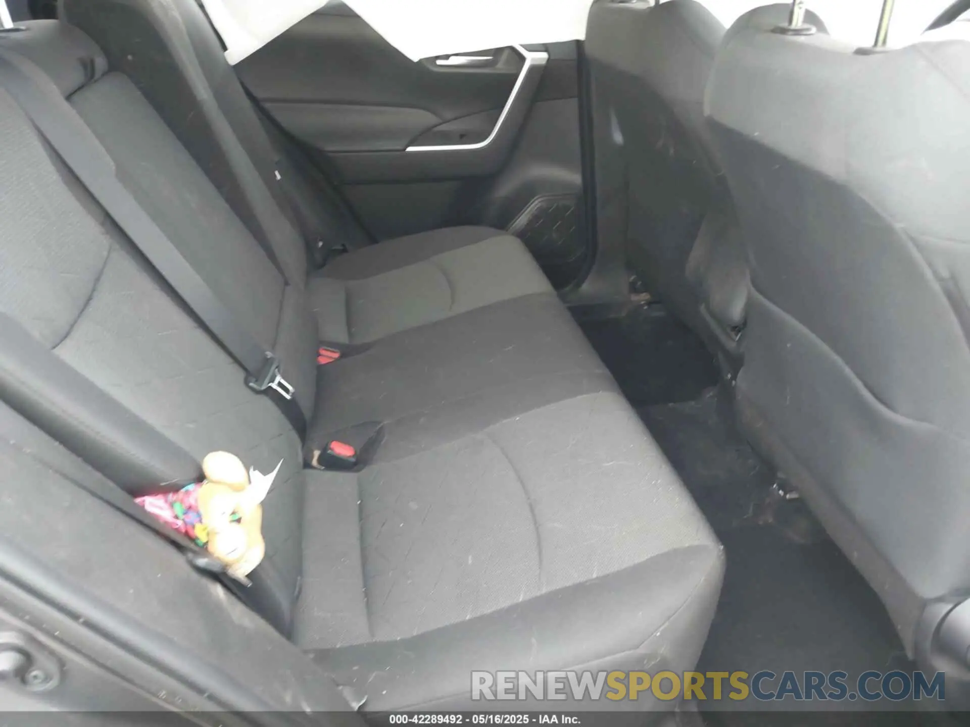 8 fotografías del automóvil dañado 2T3W1RFV2MC160236 TOYOTA RAV4 2021