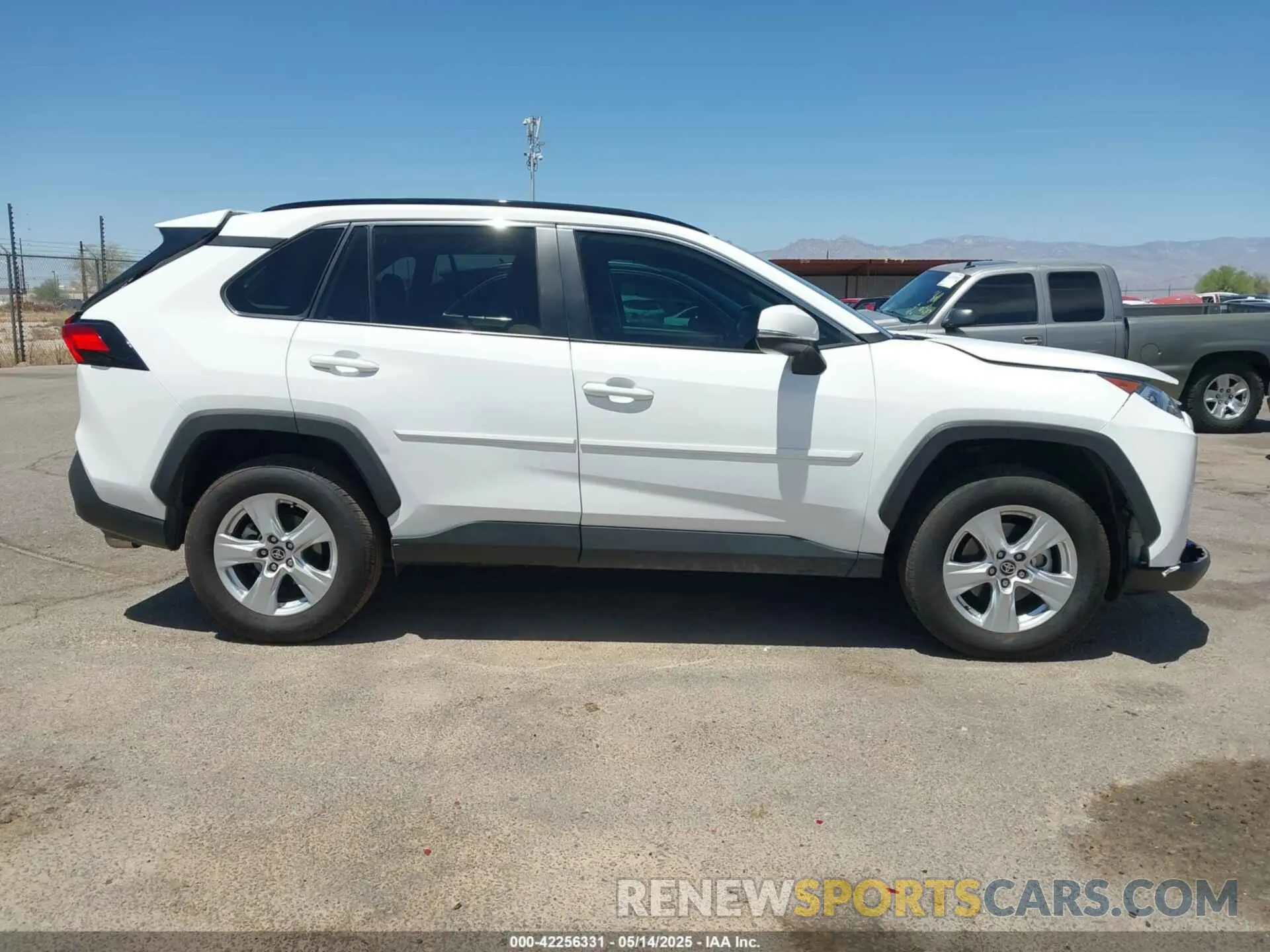 13 fotografías del automóvil dañado 2T3W1RFV2MC168675 TOYOTA RAV4 2021