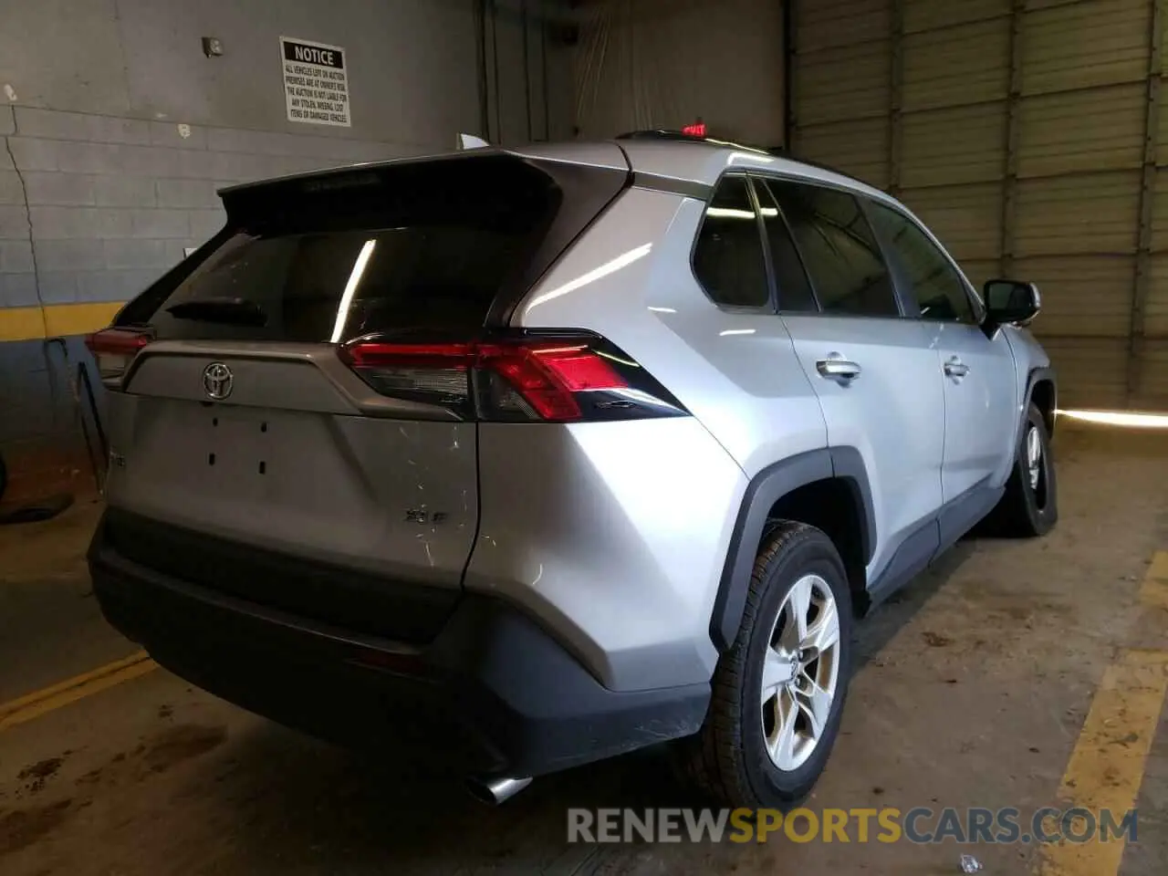 4 fotografías del automóvil dañado 2T3W1RFV2MW118910 TOYOTA RAV4 2021