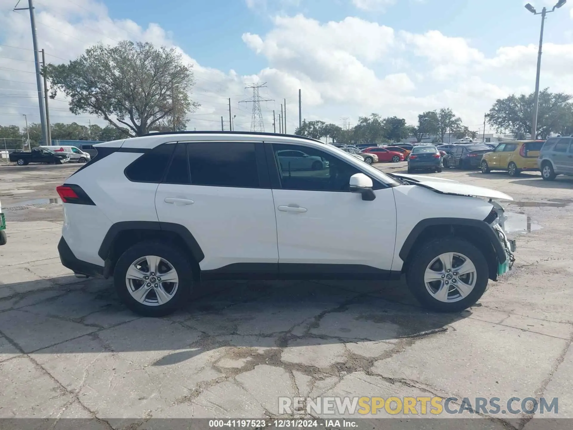 13 fotografías del automóvil dañado 2T3W1RFV2MW124755 TOYOTA RAV4 2021